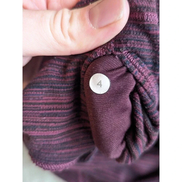 Lululemon High Times Leggings - textured maroon sz 4 - Picture 7 of 7